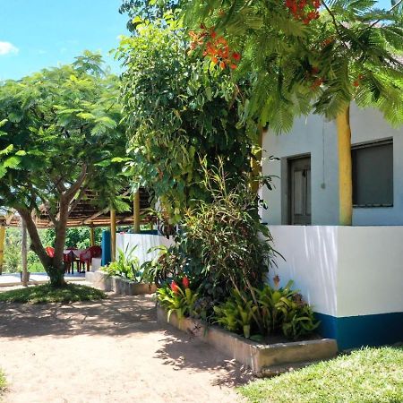 Complexo Alemanha - Vilanculos Backpacker エクステリア 写真